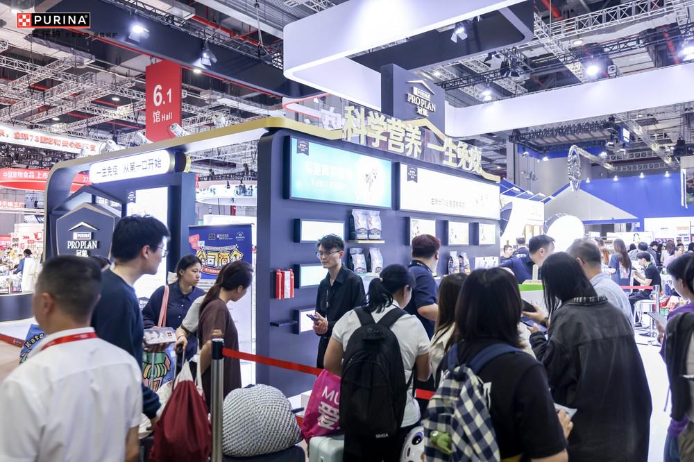 宠物全生命周期健康解决方案闪耀它博会PG麻将胡了科学营养、一生免疫冠能携(图3)